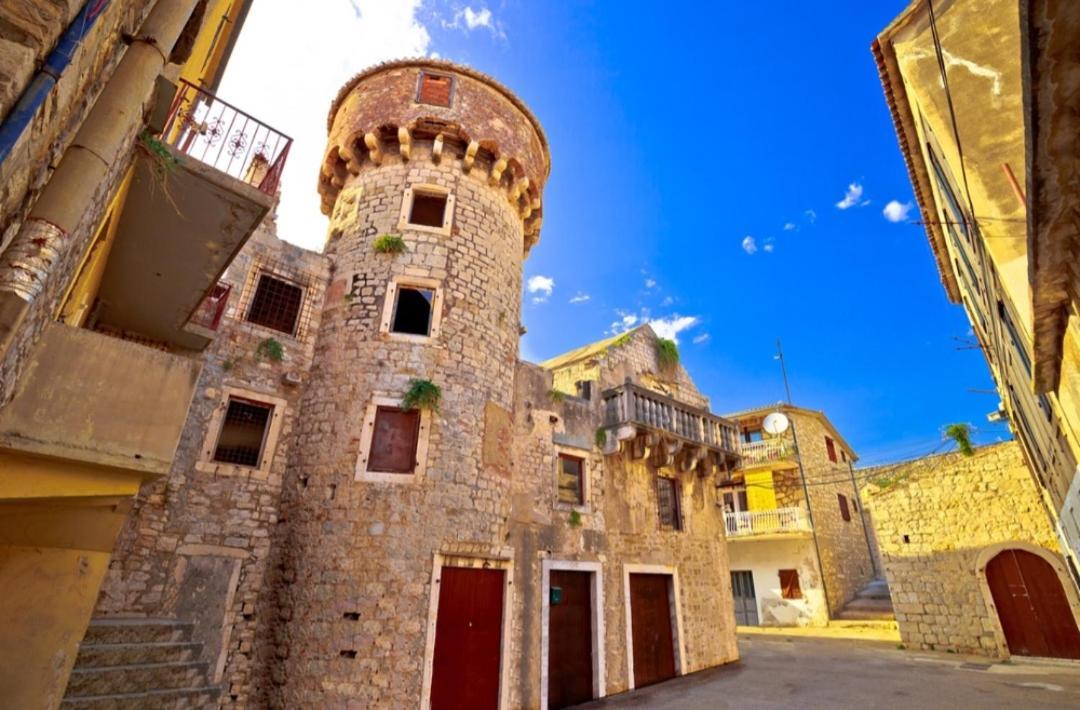 Apartman Karmen Apartment Kastela Bagian luar foto
