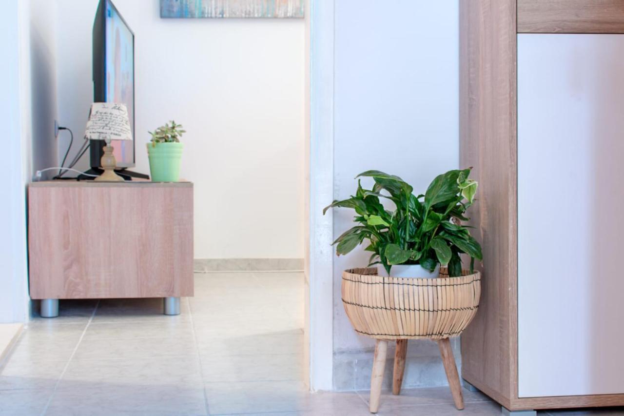 Apartman Karmen Apartment Kastela Bagian luar foto